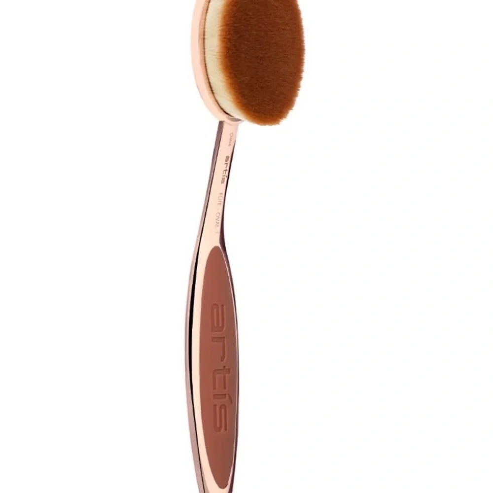 Artis Elite Oval 7 Makeup Brush - Rose Gold Edition